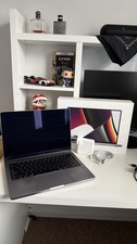 Apple MacBook Pro 14-inch M1