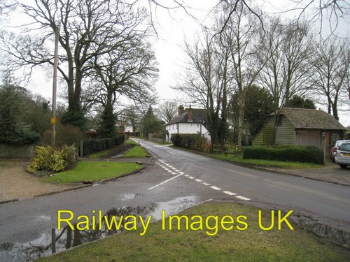 Photo centre of steventon - photo,