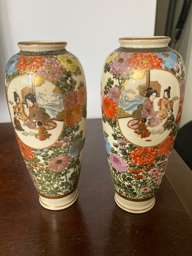 Fine satsuma vase - vase, pair