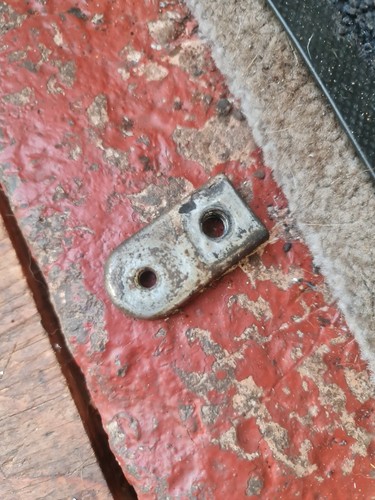 Chain guard bracket - , lt50