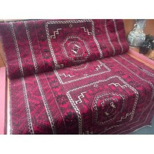Vintage Traditional Persian/Oriental Carpet Rug 