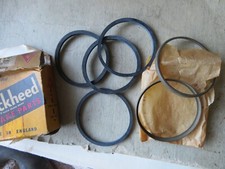 LOCKHEED SSB 2602 HILLMAN S MINX TRIUMPH   BRAKE CALIPER SERVICE KIT   N.O.S.