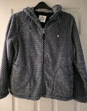 TU Size 14 Navy White Soft