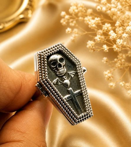 Coffin poisson ring - ring,, 925