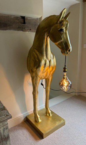 Huge horse standard - huge, floor