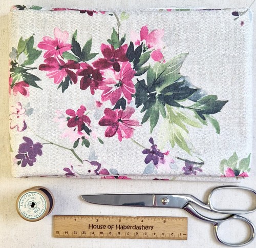 Fabric remnant dark pink - remnant-dark,