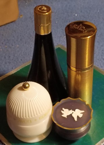 Lot vintage avon cream - of, 4