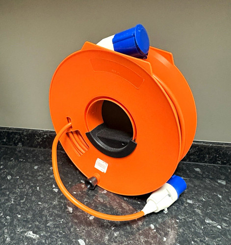 25m extension lead for