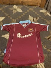 West Ham United 2000 Kit Size
