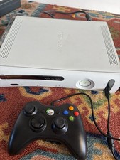 Xbox 360 White With Wired