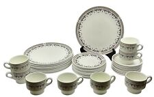WEDGEWOOD METALISED DINNER / TEA SET FOR EIGHT 32 PIECES SH 112