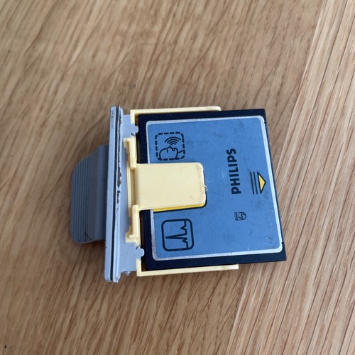 Data card and holder for - for, fr2