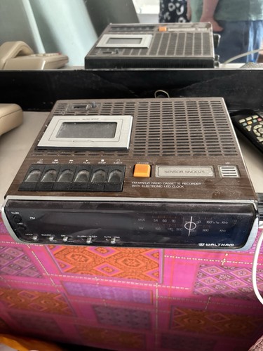 Waltham vintage cassette radio - vintage,