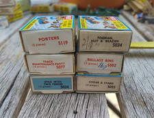 Merit OO Gauge Station