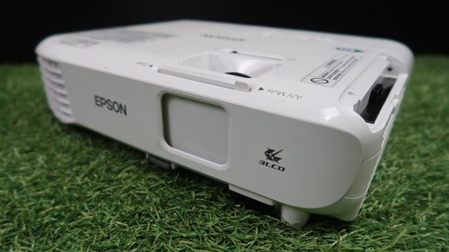 Epson w05 3300 - eb-w05, hdmi