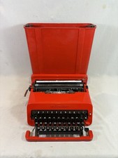 Olivetti Valentine Red