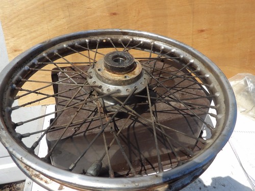 Triumph 140 front wheel - 140,