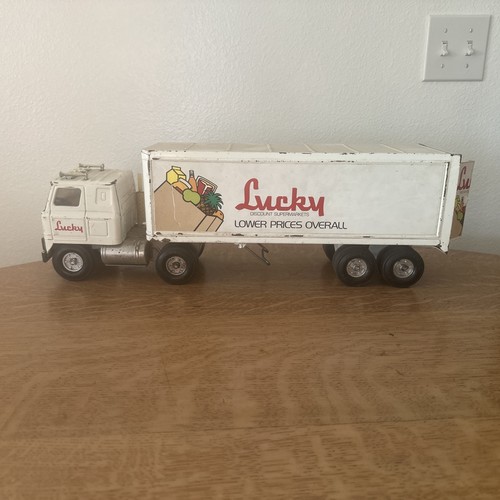 Vintage ertl semi - semi, &