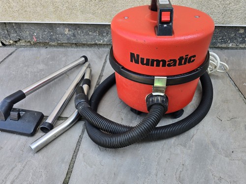 Numatic vaccum cleaner for - cleaner,