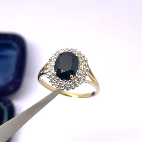 9ct gold sapphire diamond ring - 9ct,