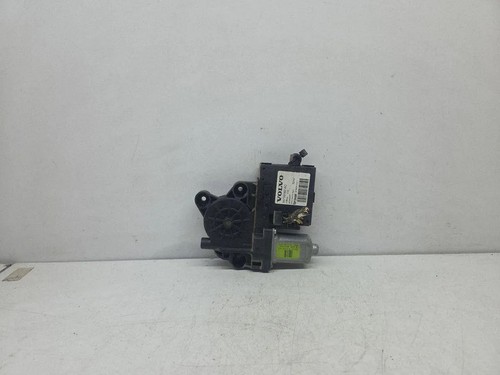 Volvo v50 rear - mw,