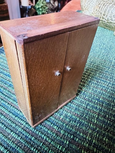 1950 dollhouse furniture - 1950’s,