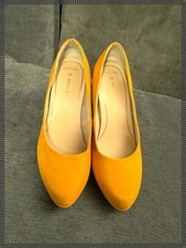 Marco Tozzi Mustard Yellow