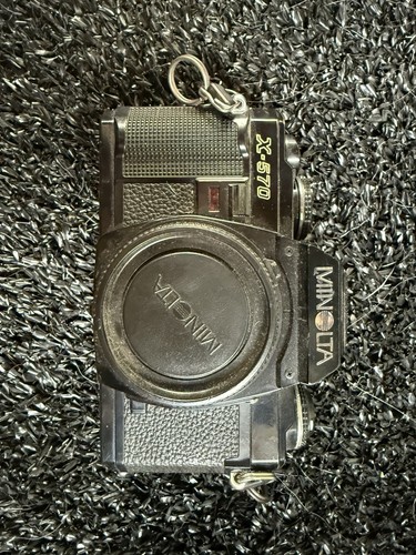 Minolta 570 35mm - (x-500), slr