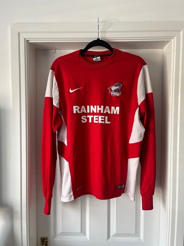 Scunthorpe utd training top - scunthorpe,
