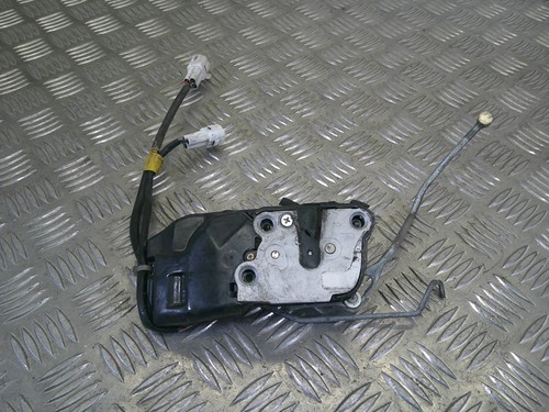 Suzuki swift door lock mech - door,