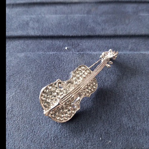 Sparkly violin brooch - violin,