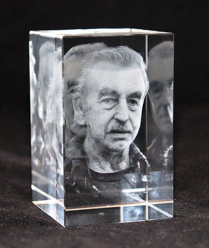 Personalised lasered photo - 3d,