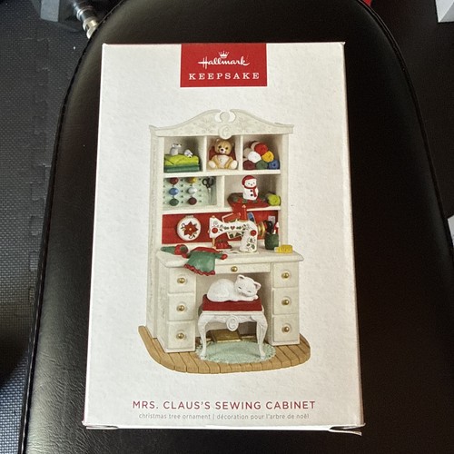 2022 hallmark mrs - hallmark, claus'