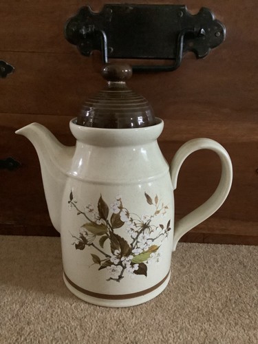 Royal doulton lambethware wild - doulton,