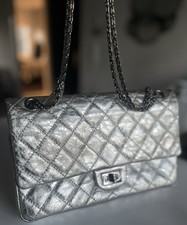 Authentic Chanel 2.55 Reissue
