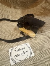 Leather shot flask storage