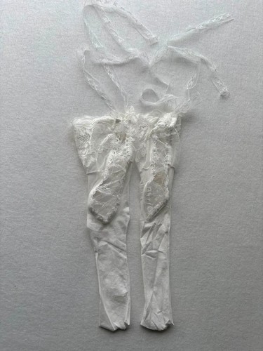 Y2k white lace garter