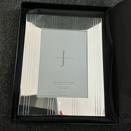Boxed silver plated jasper - -,