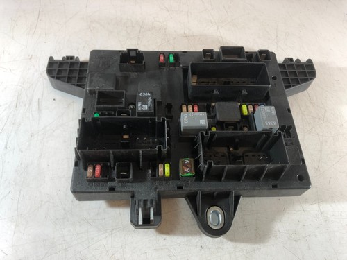 2010 vauxhall astra fuse - , box