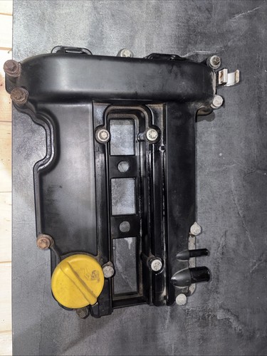 Cylinder head cover vauxhall - cover,