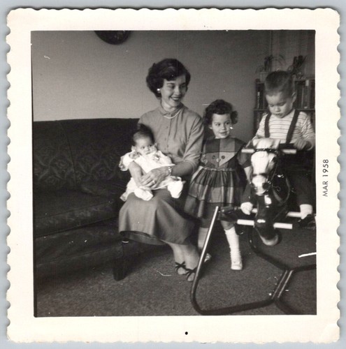 Vtg snapshot mother baby - mother,