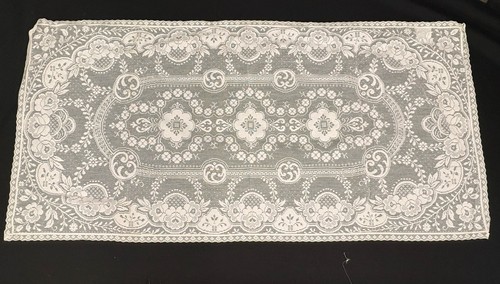 Vintage lace placemat - lace,