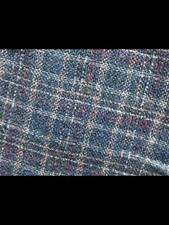 ☘️VINTAGE END OF ROLL UNUSED WOOL FABRIC IDEAL FOR A THROW ☘️