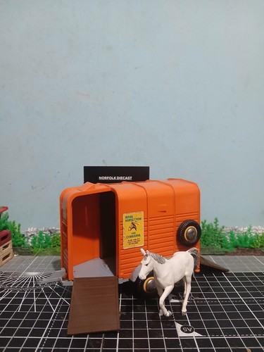 Britains farm toys rice horse - britains,