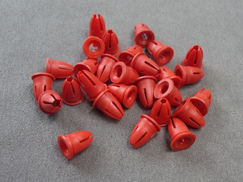 Snap button clips - clips, molding