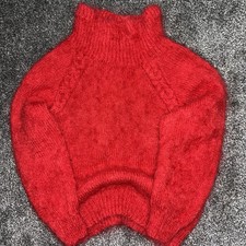 Women’s Red Mohair Style