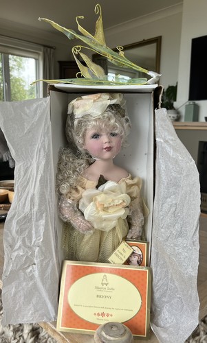 Alberon new boxed briony - alberon,