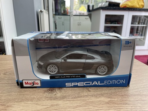 Maisto audi v10 - audi,