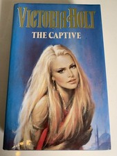 The Captive Victoria Holt Hard