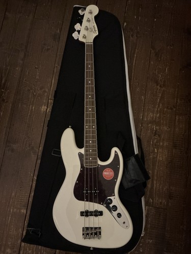 Squire classic vibe jazz bass - squire,